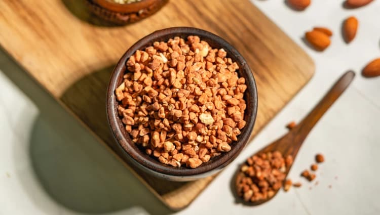 Salted Almond Praline image 2